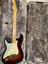 left handed fender american deluxe stratocaster