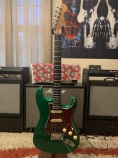 American Deluxe Stratocaster with Rosewood Fretboard