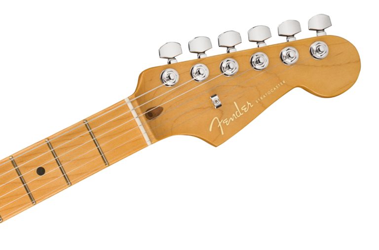 Fender American Ultra Stratocaster 2019Current Deluxe Guitar